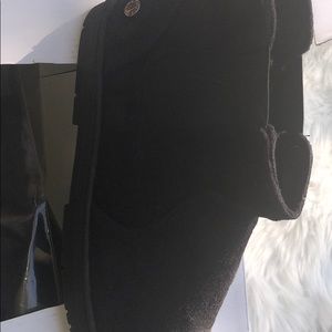 Steve Madden slippers